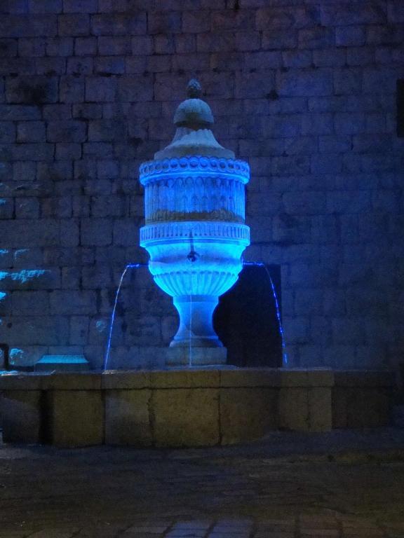 Aux 3 Lits Qui Chantent - Au Village Vence Kültér fotó